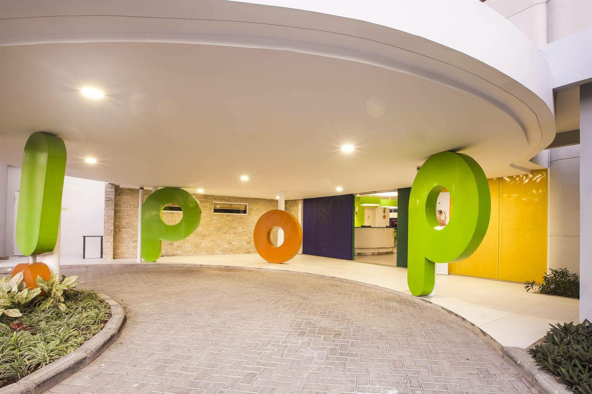 Pop! Hotel Denpasar Esterno foto
